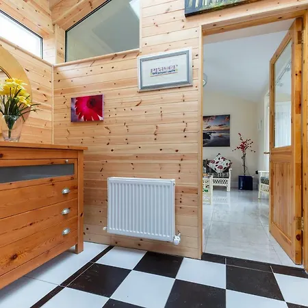 Holiday home Sutton